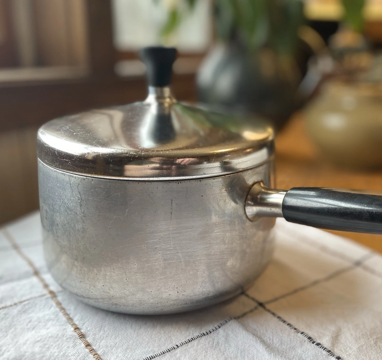 2 Qt Wear-Ever Aluminum Plus Stainless Steel R-782 Sauce Pan w/Lid Atomic VTG