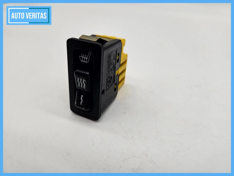 Original BMW E36 switch seat heating 61.31-1387917 - Image 3 of 4