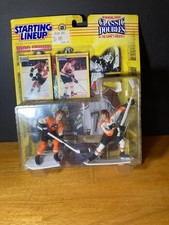 1998 STARTING LINEUP CLASSIC DOUBLES DAVE SCHULTZ BOBBY CLARKE PHILADELPHIA