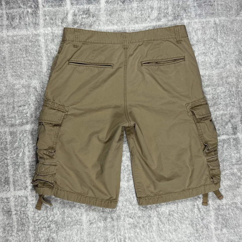 Old Navy Cargo Shorts Men's size 32  Khaki 100% Cotton Snap Button Cargo Pockets - Image 2 of 4