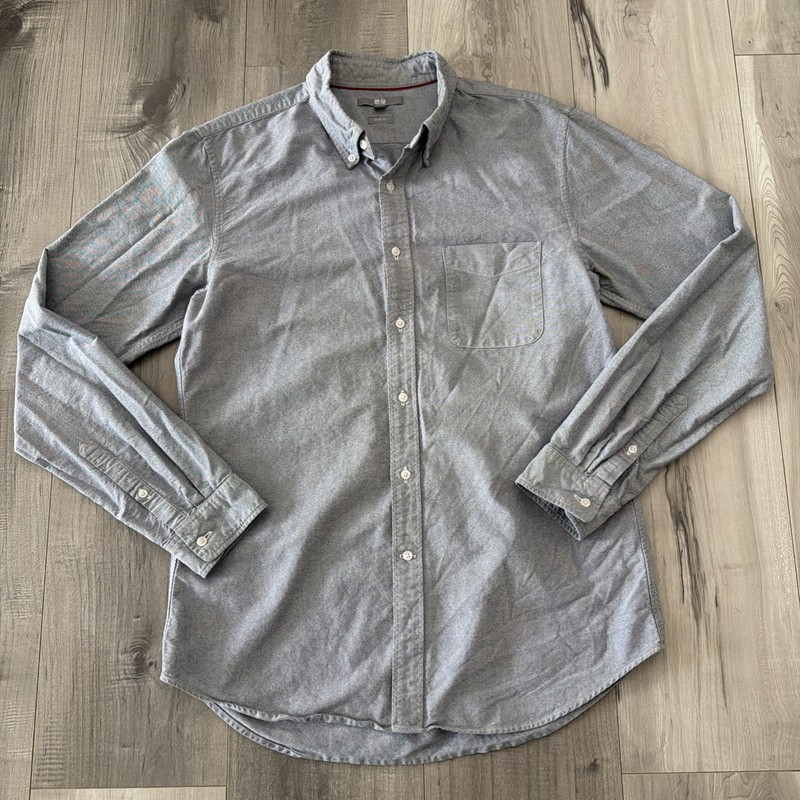 Men’s Uniqlo Gray Chambray Slim Fit Casual Dress Shirt Long Sleeve Button Up M