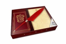 Harry Potter: Gryffindor Desktop Stationery Set (With Pen) by Insight Editions