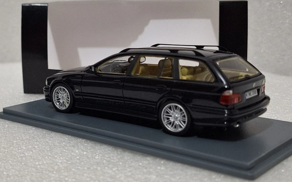 WOW BMW 5-Series 520i E39 Touring 2002 Black 1:43 Neo 43300 EXTREMELY RARE!! - Image 4 of 4