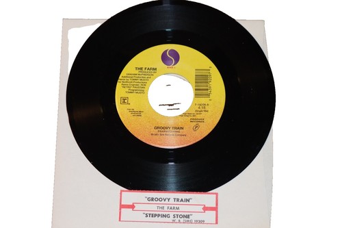 D-Train 7インチレコード 2枚セット s-l500.jpg