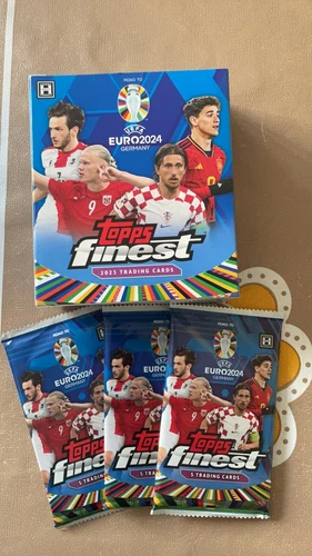 Topps Finest Road to UEFA Euro 2024 - Lot of 3 Blind Packs with 15 Random Cards