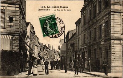 CPA CHAUMONT - La Rue de la Gare (368611)