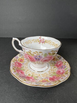 Royal Albert Serena Cup and Saucer 839329# Pink Bone china England