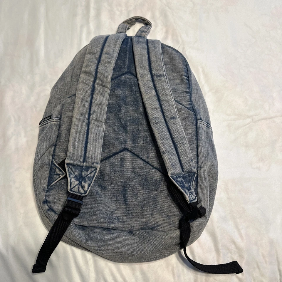 Disney Loungefly Ariel Mochila Denim Parche Sirenita Fiambrera Excelente RARA Foto 2 de 4