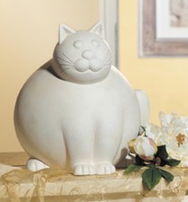 Gilde Katze Molli creme sitzend 29 cm hoch aus Porzellan 31864 Dekofigur