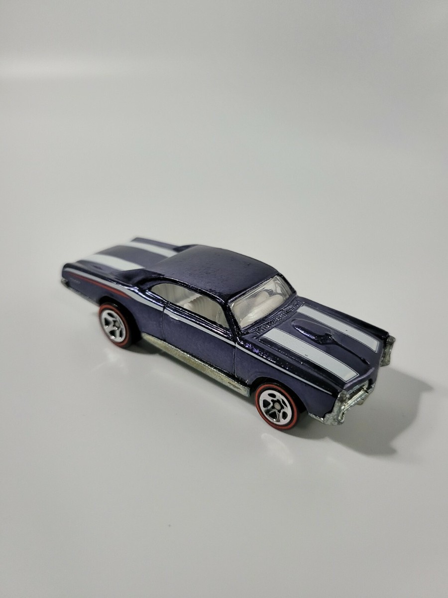 ミニカー Hot WHeels Classics 1967 PONTIAC GTO Hot Wheels -1967 Pontiac GTO - from Classics series 2 - Dark