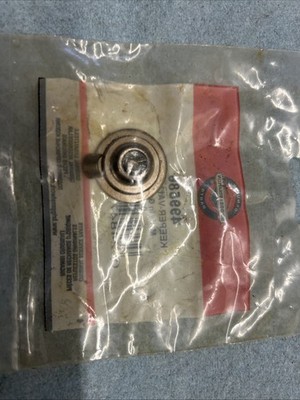 Briggs & Stratton 499586 Valve Keeper OEM Genuine Part 690964 691752 263215