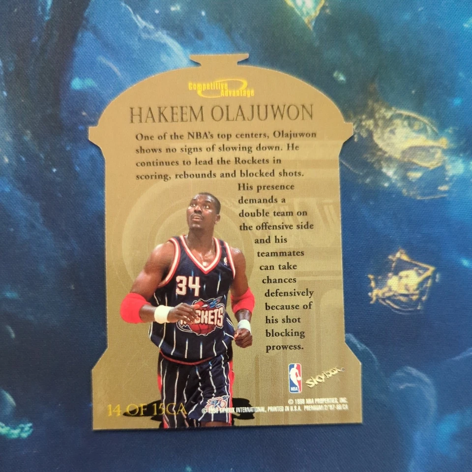 Hakeem Olajuwon 1997-98 Skybox Premium ventaja competitiva #14CA cohetes ¡Bonito! Foto 2 de 2