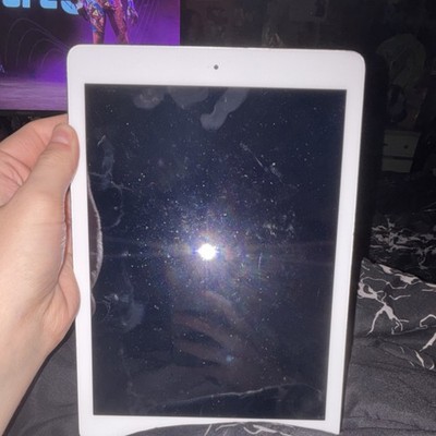 Apple iPad Tablet Silver White iOS Apple iPad Series Model Tablet Silver White