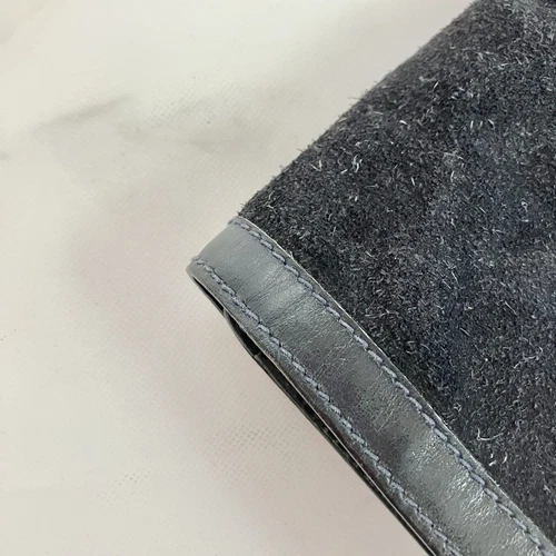 Auténtico bolso clutch GUCCI línea jerez gamuza azul marino - Imagen 23 de 24