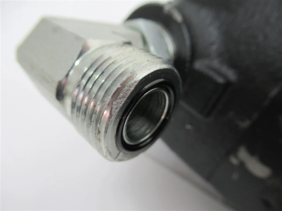 CNH 51671457, Disc Spreader, Hydraulic Motor - 7250 to 9260 Combines - Made-USA - Image 4 of 4