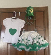 St Patrick's Day Outfit White Shamrock Shirt Shamrock Tutu Hat headband Size 2