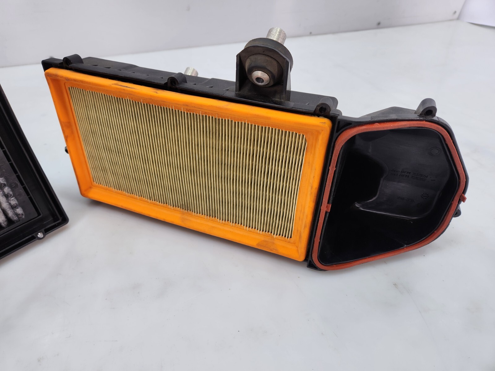 ✅ 10-14 OEM Rolls-Royce Ghost RR4 N74 Left Side Air Intake Box Airbox Assembly