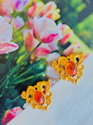 Christian Lacroix Vintage Herz oval Citrin orange Cabochon durchbrochen, Ohrringe
