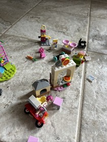 Lego Friends Lot w/ Minifigures - Sets - 41320 41422 41335 extra people animals