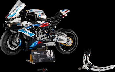 Alt Moc Technic BMW M 1000 RR 42130 Complete Set 1921 Pieces | No Box