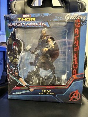 Diamond Gallery Marvel Thor Ragnarok PVC Statue