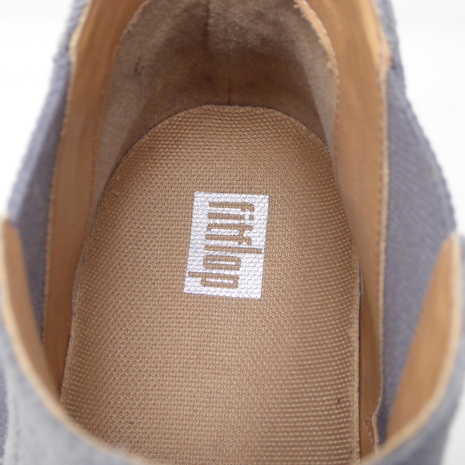 FitFlop Superchelsea Womens Chelsea Boots Gray Suede Pull On Ankle Booties 8 image 7