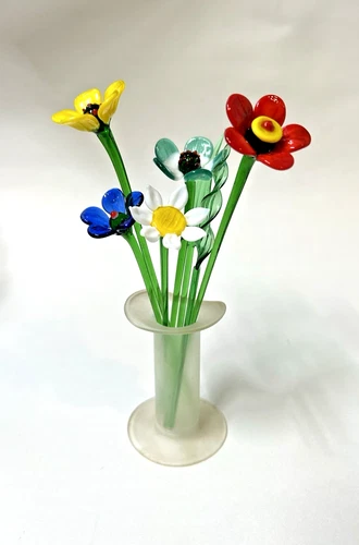 Vintage Murano Style Lamp work Flower Boquete in Frosted Glass Vase