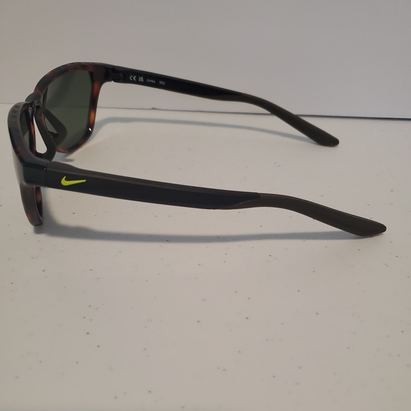 Nike Maverick Rise DQ0797 221 Tortoise and Gray Sunglasses 56-18-145 thumbnail 3