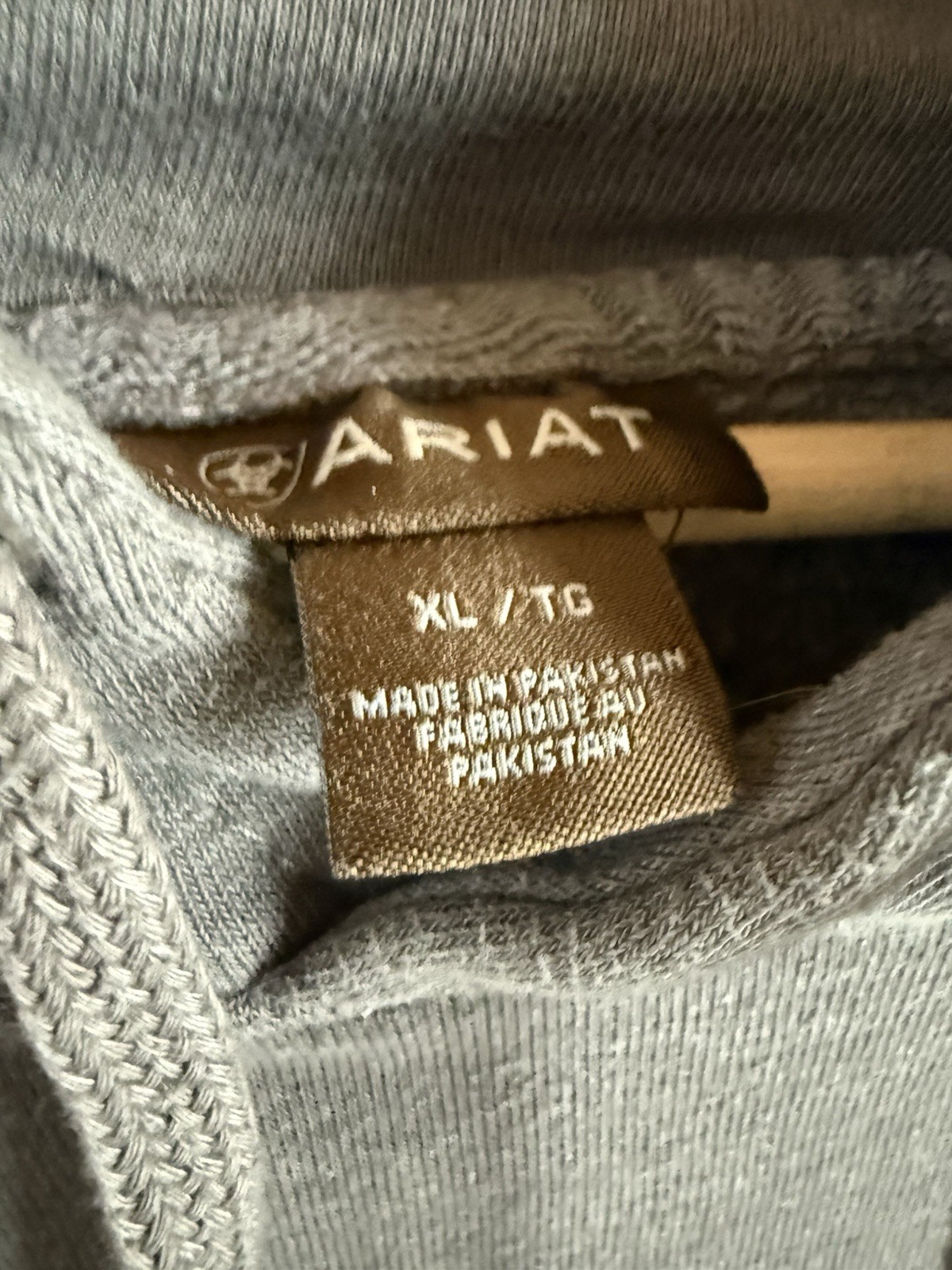 Ariat Men’s XL Gray Pullover Hoodie Sweatshirt Lo… - image 3