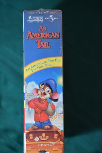 An American Tail 1 & Sequel, Fievel Goes West (VHS, 1986 & 1991) SEALED Box Set - Picture 4 of 7