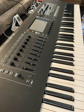Roland Fantom 7 /nzime/ Ex