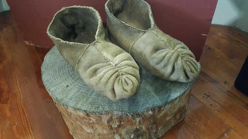 PUCKER TOE WOODLAND STYLE MOCCASINS/ LONGHUNTER/ FUR TRADE/ MOUNTAIN MAN  — 第 2/4 张图片