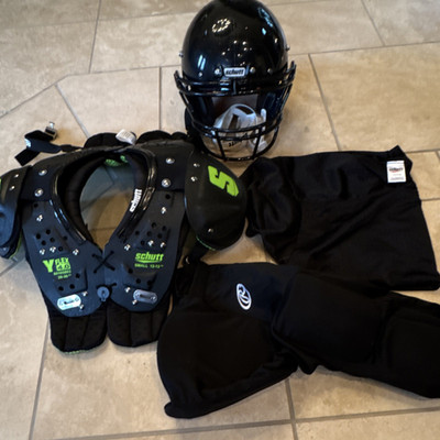 Schutt Youth Football Helmet, Y Flex 4.0 Shoulder Pads, Rawlings Pants