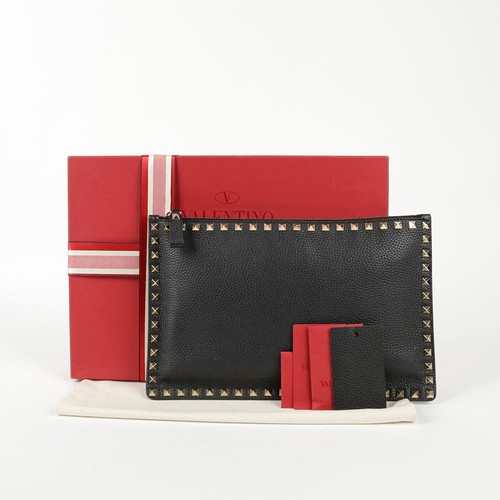 Valentino Rockstud Clutch in Black Leather 53904808
