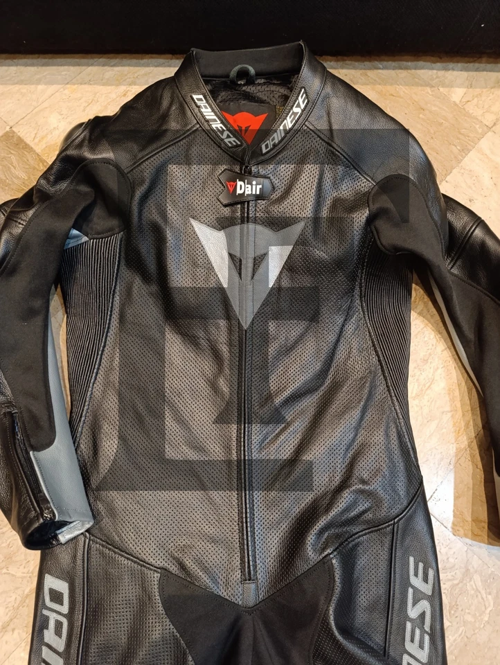 Traje de cuero para montar en motocicleta hecho a medida CE armadura moto traje de carreras Foto 2 de 4