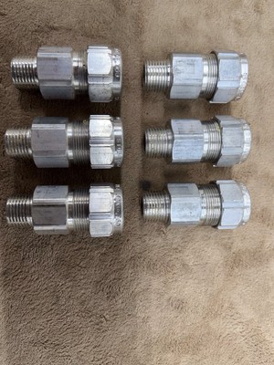 1/2 T&B STE 050 Star Teck Extreme Cable Connectors ( lot of 6)