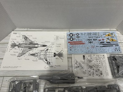 [First Special Edition/Limited Edition] Fine Mold FP43S 1/72 U.S. Navy F-4J