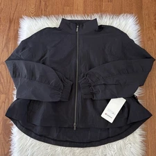 Lululemon Jacket Women’s Medium Black Cinchable Lightweight Full Zip Windbreaker