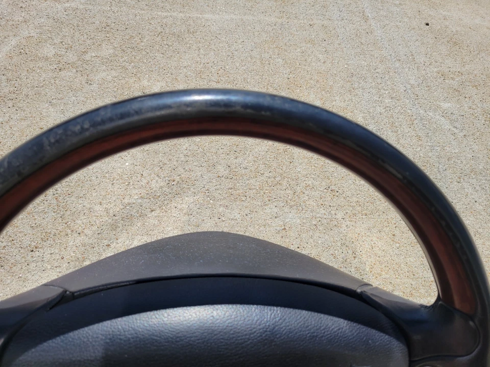 Volante de motorista 01-04 Mercedes R170 SLK320 SLK230 madeira preta fabricante de equipamento original - Imagem 3 de 4