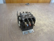 Siemens Furnas Definite Purpose Contactor 42AF35AFAMA 120V Coil 25A 600V Used