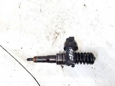 038130073ag 22002de  0414720215 Fuel Injector for Seat Altea UK1911412-43