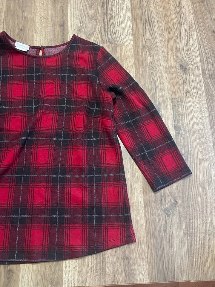 Camisa Van Heusen, para mujer talla mediana, negra roja, a cuadros, manga larga Foto 4 de 4