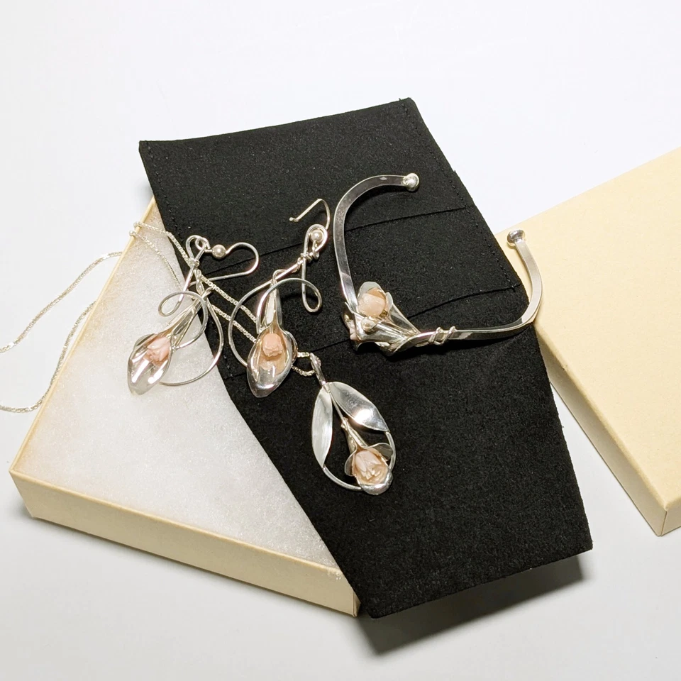 Juego de joyas artesanales de plata esterlina rosa coral flor brote usado Foto 2 de 4