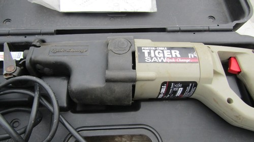 Porter Cable Tiger Saw 735 10 Amp Quick Change with case & Manual CLEAN. - Picture 2 of 15