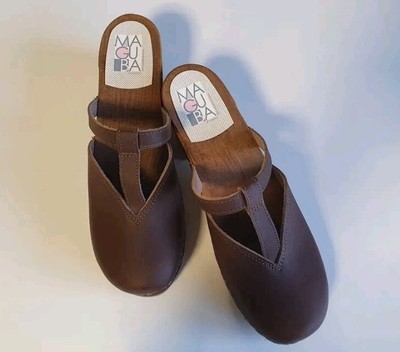 Swedish Clogs Maguba Nice Brown Nubuck Size US Womens 11 / EU 41 Narrow