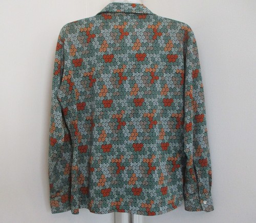 JC PENNEY MEN'S VINTAGE POLYESTER GREEN GEOMETRIC LONG SLEEVE 1 POCKET SHIRT, M - Picture 4 of 7