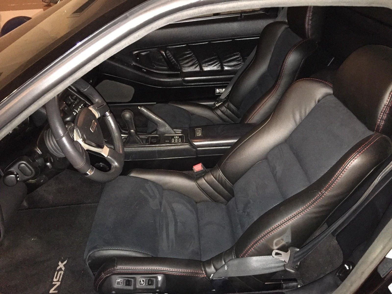 Custom Made Acura NSX Replacement Leather Seat Covers with Alcantra Insert 