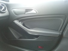 TÜRVERKLEIDUNG VORNE RECHTS / 6430913 FÜR MERCEDES-BENZ CLASE CLA W117 CLA 200 TÜRVERKLEIDUNG VORNE RECHTS / 6430913 FÜR MERCEDES-BENZ CLASE CLA W117 CLA 200