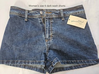 Universal Thread Women's High-Rise Distressed Denim Shorts Blue Size 6 Button
