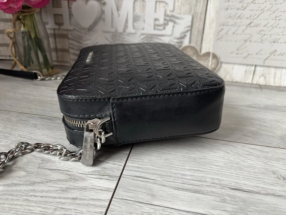 Michael Kors Jet Set Logo Signature Debossed Crossbody Bag - Black Leather - Image 4 of 4